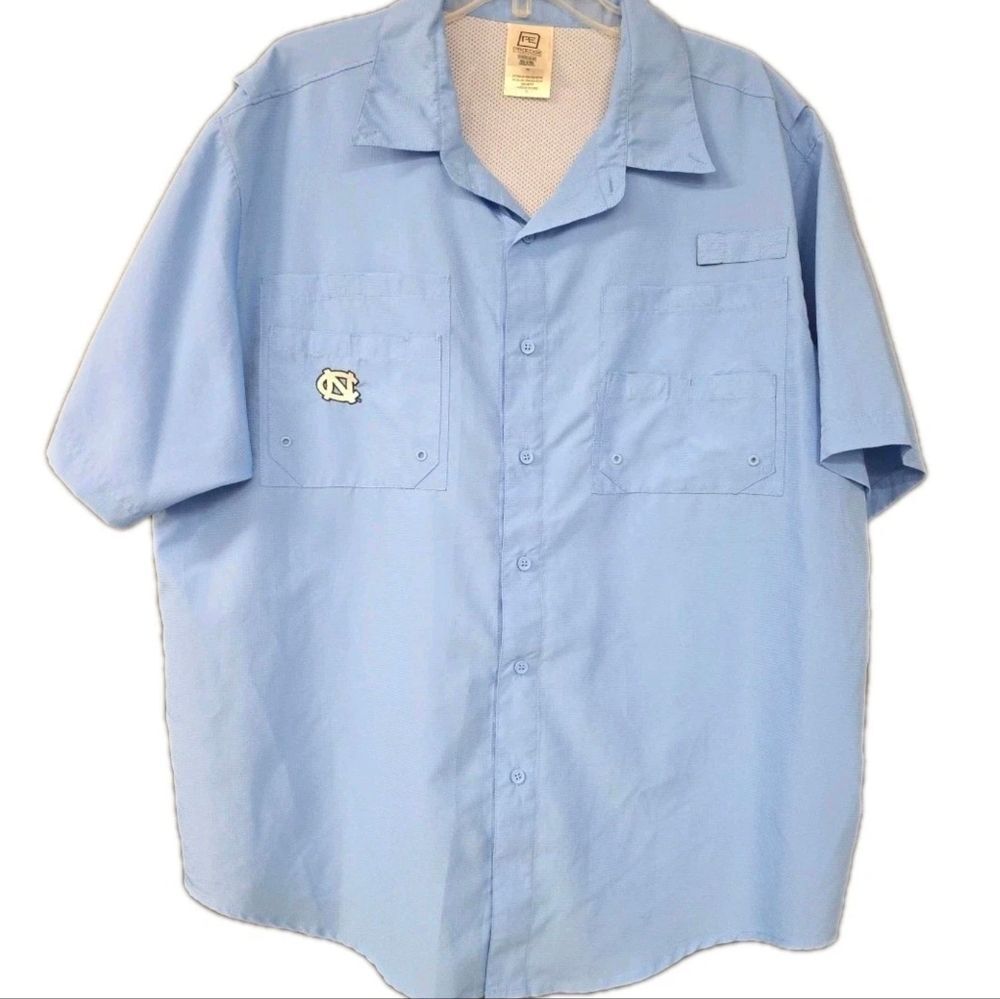 Pro Edge Tar Heels Men’s Short Sleeve Fishing Shirt  light Blue XL*Never Worn*